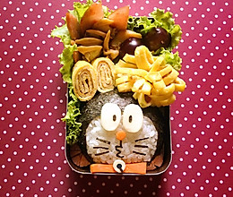 哆啦A梦日式便当儿童佐食野餐便当#自己做更健康#的做法