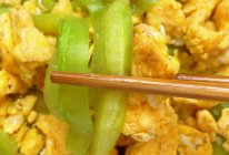 #晒出你的中秋团圆饭#黄瓜瓤炒鸡蛋，鲜得嘞！的做法