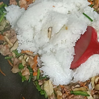 芋头与韭菜花的绝配戈饭，超香的做法图解7