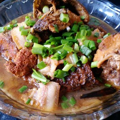 老爸家常菜之一：家常炖鱼