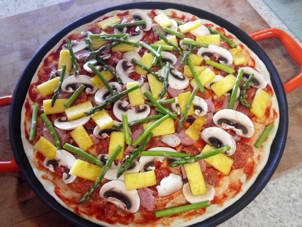火腿水果披萨怎么做_火腿水果披萨的做法_豆果美食