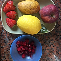 #轻饮蔓生活#蔓越莓杂锦水果茶的做法图解1