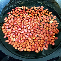 【撸串儿下酒必备】凉拌花生米的做法图解2