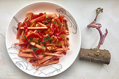 火龙果的皮炒山药的条