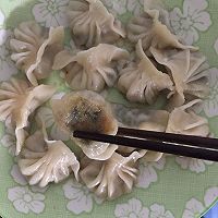 电饭锅外焦里嫩的饺子的做法图解3