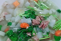 白玉萝卜牛肉汤的做法