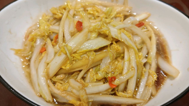 下单神器~酸辣娃娃菜的做法