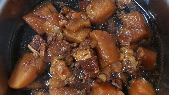 土豆炖牛腩（电饭锅版本）的做法