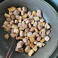 香菇板栗红烧肉的做法图解3