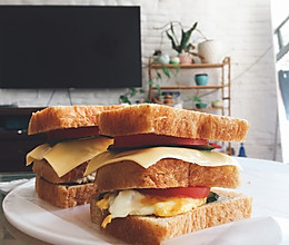 三明治（简易周末早餐）的做法