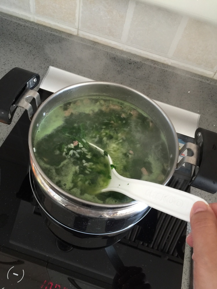 菠菜猪肝粥的做法图解5