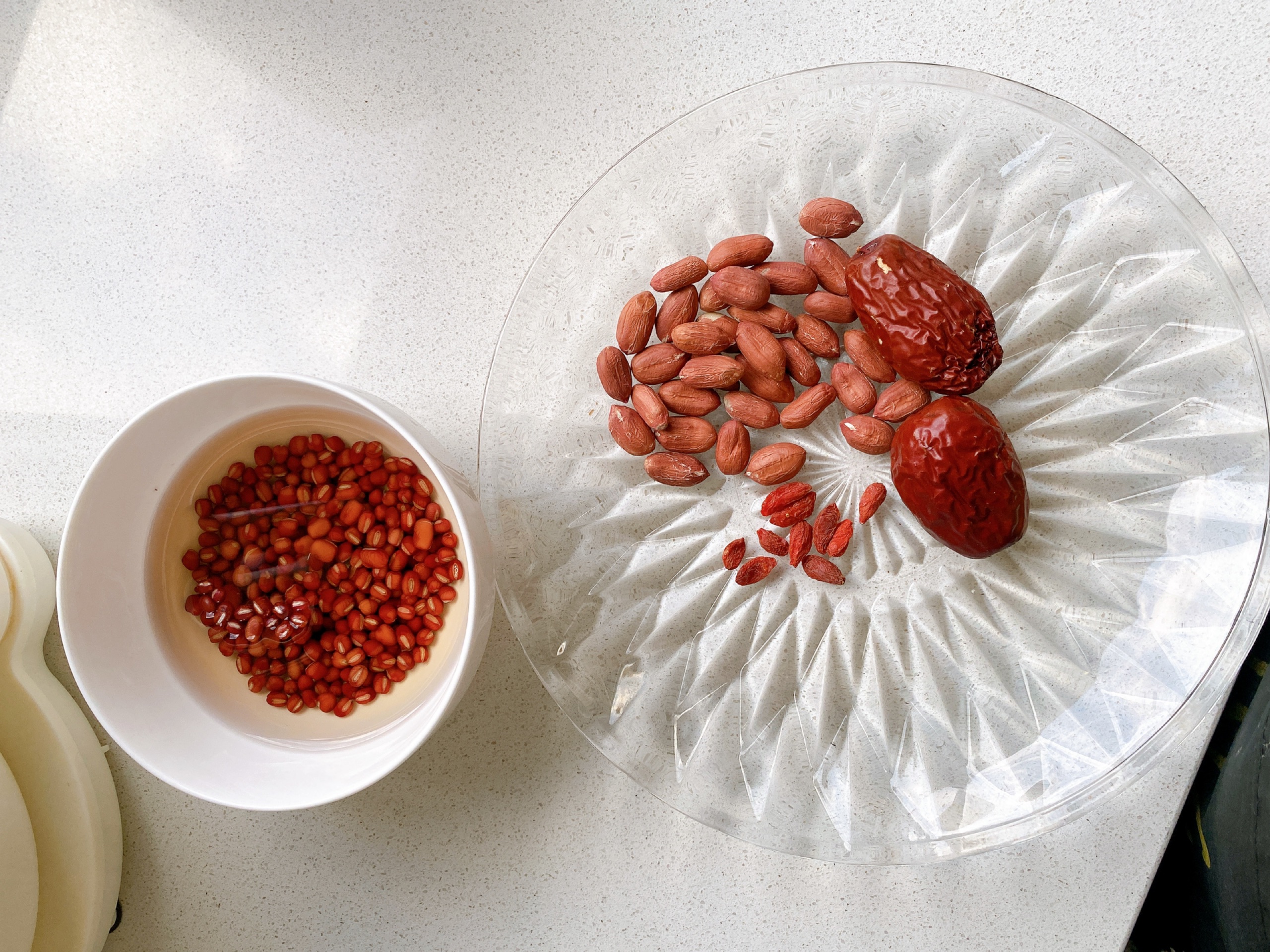 花生红枣豆浆,花生红枣豆浆的家常做法 - 美食杰花生红枣豆浆做法大全