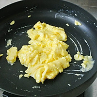 美式炒蛋+安佳黑科技易涂抹软黄油的做法图解6
