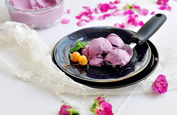 紫薯蜂蜜冰淇淋
