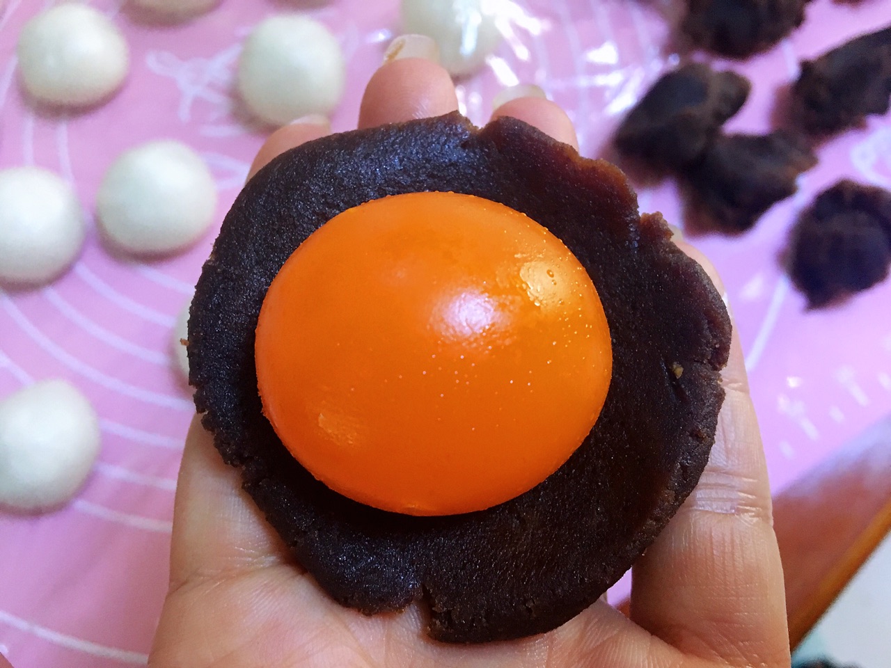 蛋黄酥的做法图解9