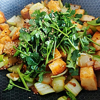 葱香辣油馍花肉的做法图解5