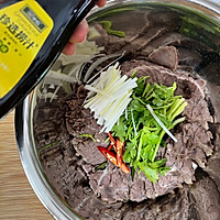 #夏日餐桌降温企划#捞汁白切牛肉的做法图解4