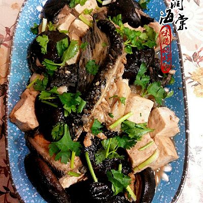 香菇豆腐炖鱼块