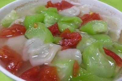 乐乐自家菜--丝瓜汆饺子