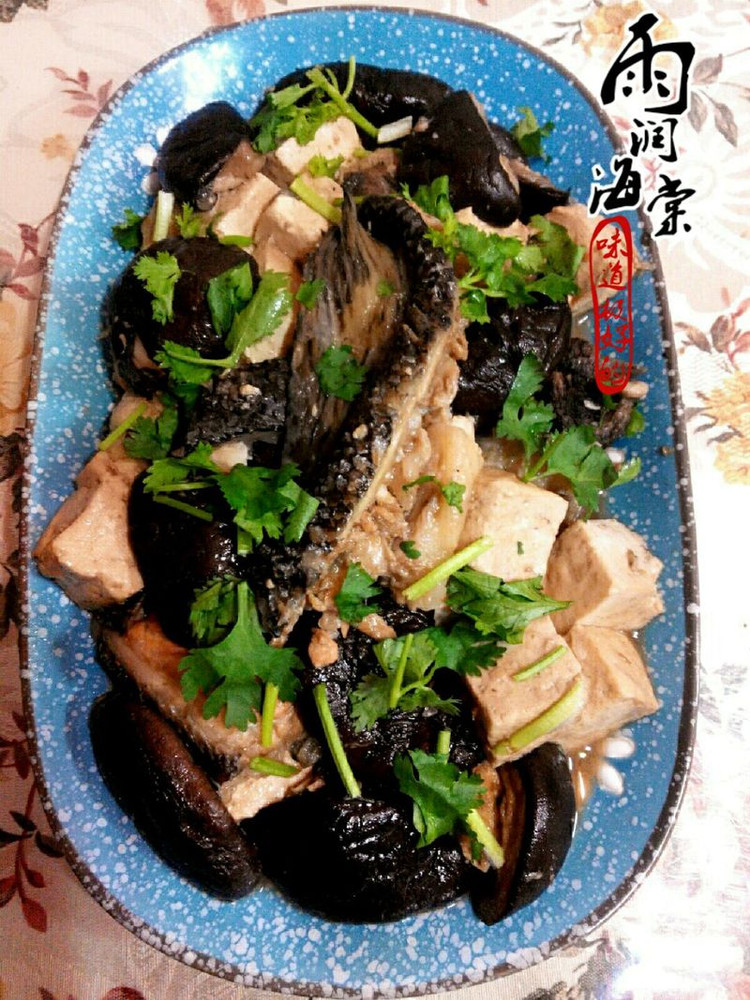 香菇豆腐炖鱼块的做法