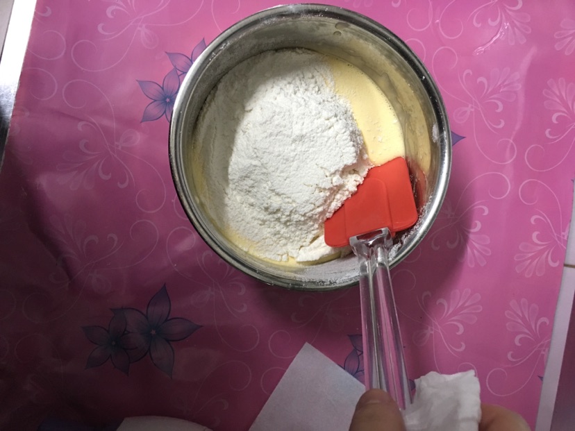 百香果蛋糕的做法图解5