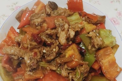 青椒炒肉片