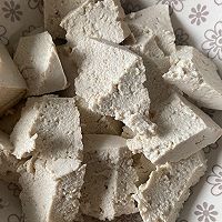 烧豆腐的做法图解1