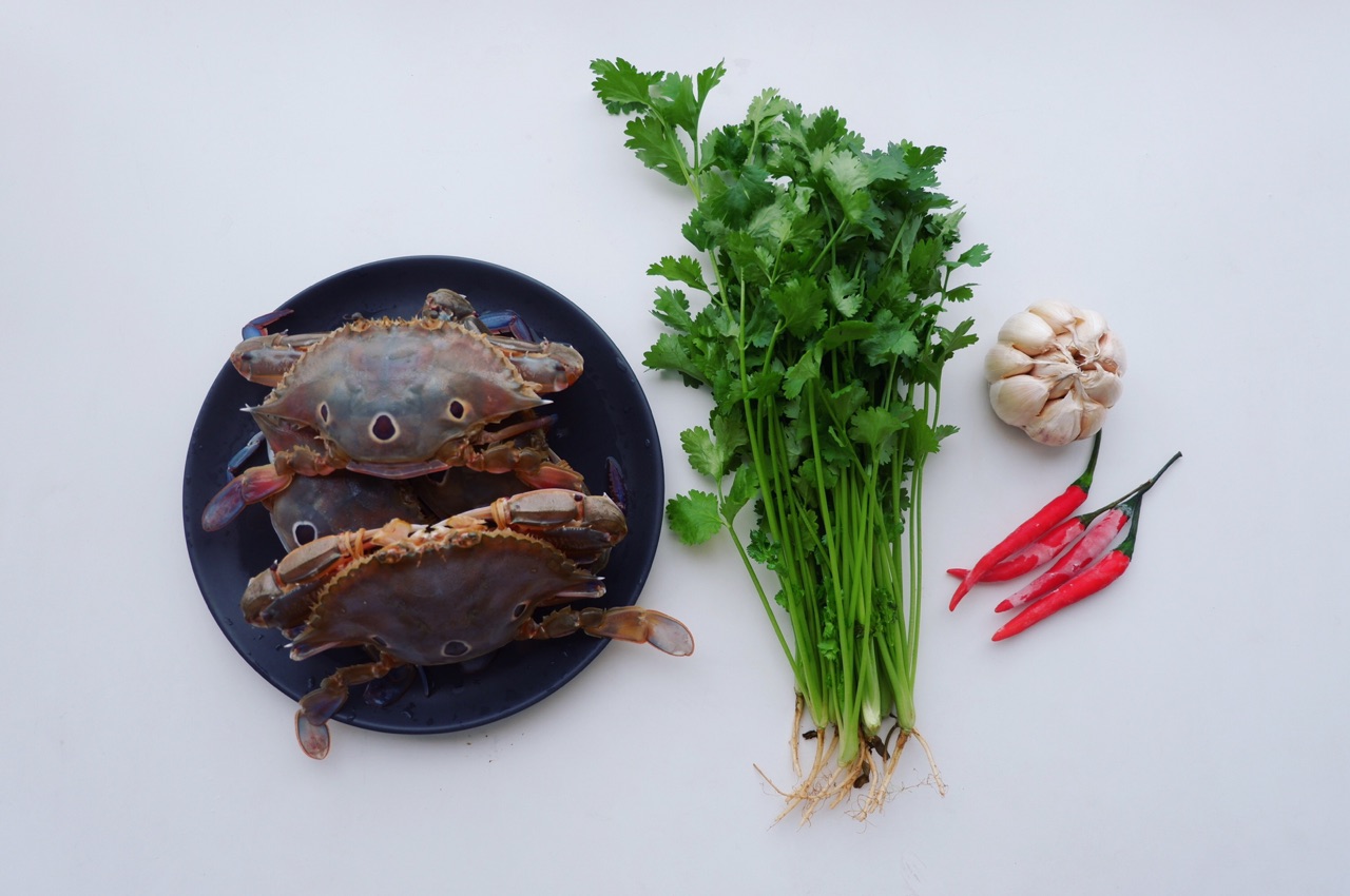 生腌蟹做法，被誉为“潮汕毒药”的美食，潮汕大厨详细讲解_哔哩哔哩_bilibili
