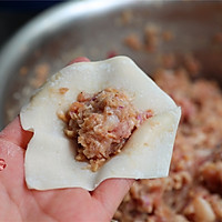 虾皮香菇鲜肉馄饨的做法图解8