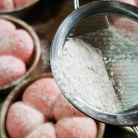 樱花火龙果软欧面包的做法图解8