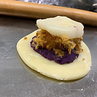 紫薯麻薯肉松蛋黄蛋黄酥的做法图解13
