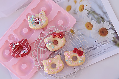甜甜圈蛋糕（HelloKitty）