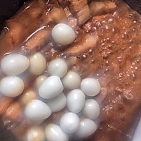 红烧肉炖鹌鹑蛋的做法图解6