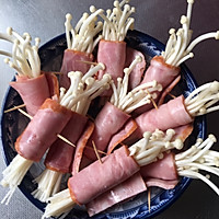 培根卷金针菇的做法图解2