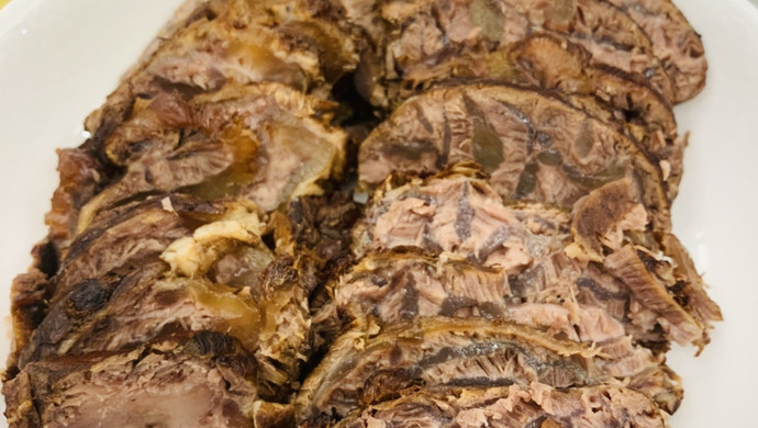 卤牛肉