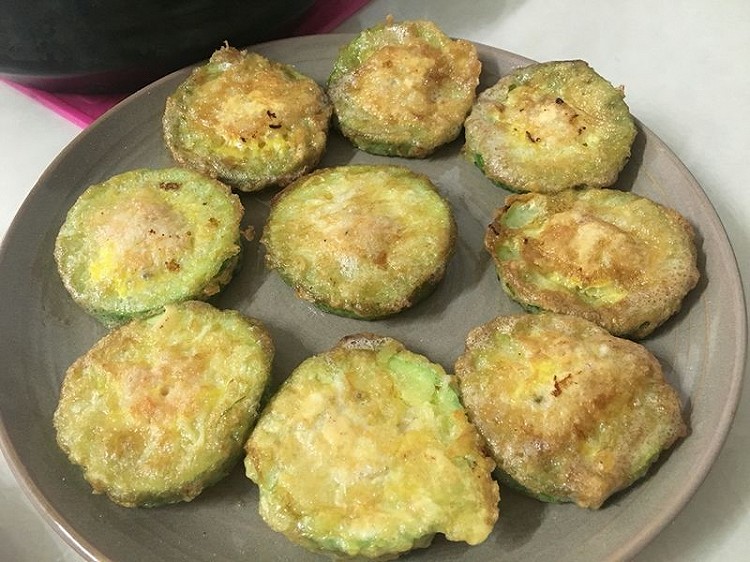 西葫芦鲜虾饼的做法