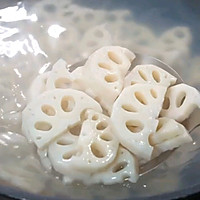 莲藕炒肉片的做法图解3