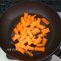 莴笋胡萝卜片#舌尖上的春宴#的做法图解3