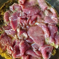 酸菜牛肉煲的做法图解5