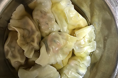 香菇猪肉胡萝卜饺子