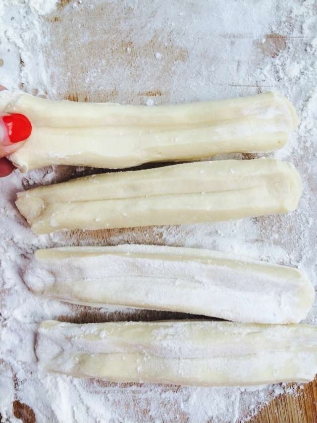 自制健康油条的做法图解4