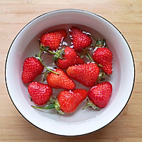 #“莓”好春光日志#莓莓果汁的做法图解1