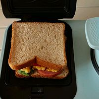 简单易做又营养的三明治早餐的做法图解8