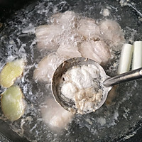 一道让月子妈妈口水直流的月子营养餐——板栗海带烧肉的做法图解7