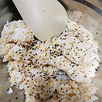空气炸锅版烤剩米饭锅巴的做法图解2