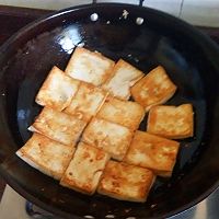 蒜煎豆腐的做法图解3