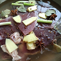 简单好学滴“牛肉干”制作的做法图解1