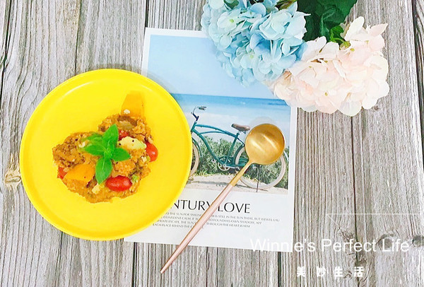 牛油果藜麦饭