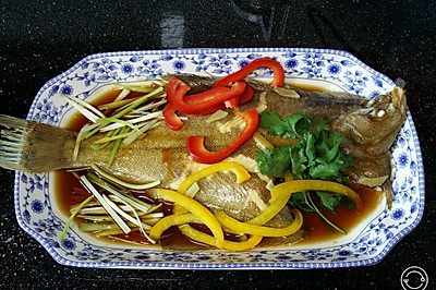 丹青菜谱®&清蒸黄尾鲽鱼