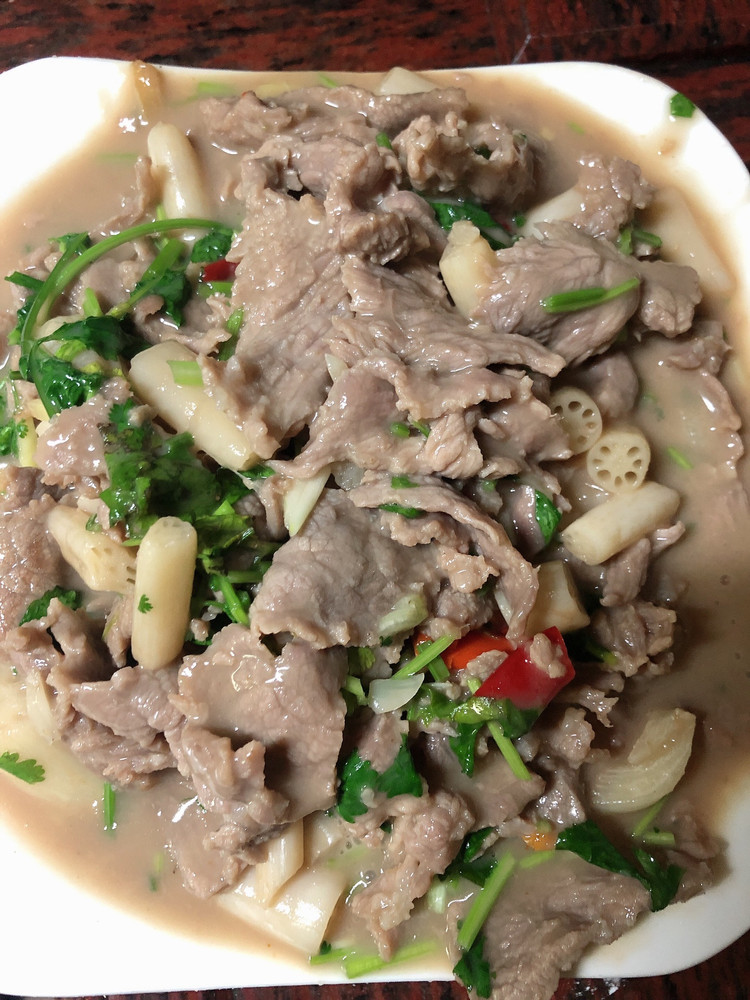 过年宴菜-快手小炒牛肉的做法